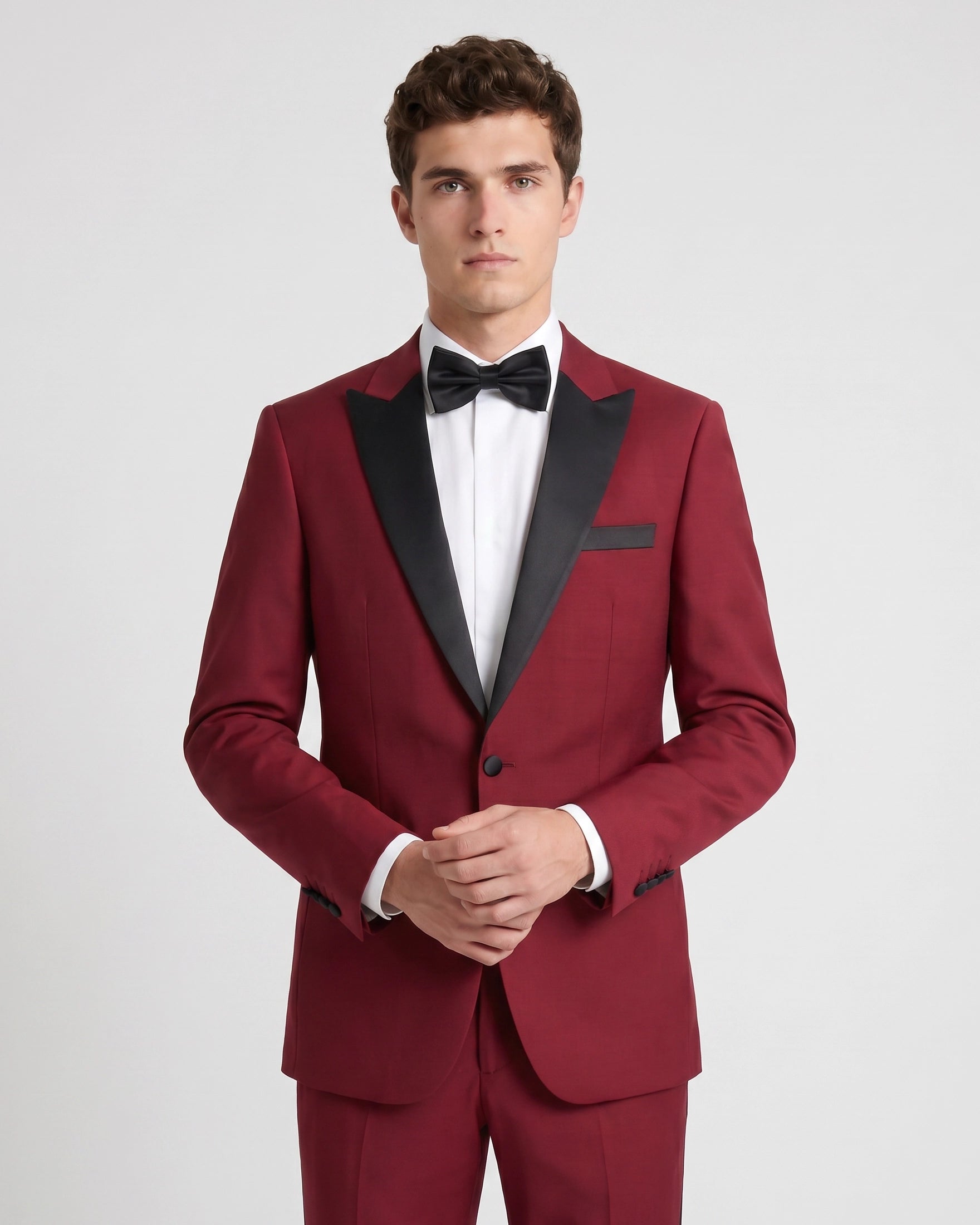 Esmoquin Burdeos “Rouge Noir” con Solapa Chal Negra