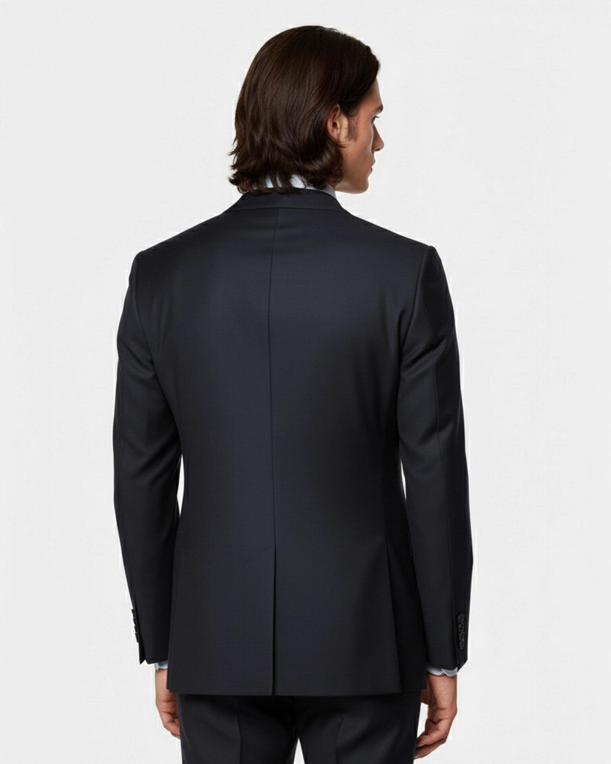 Traje Azul Marino a Medida detalle acabado | Blackpier