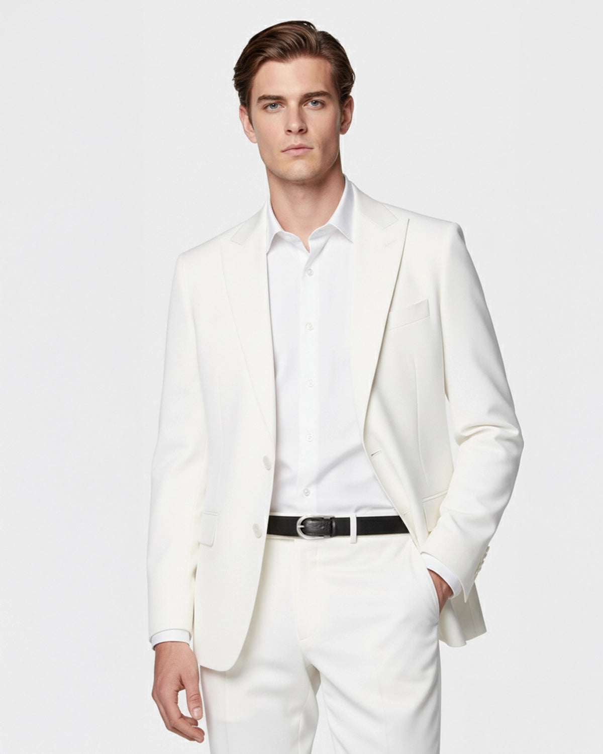 Traje de Sastrería a Medida Blanco Marfil (Ivory) con Solapa de Pico Ancha