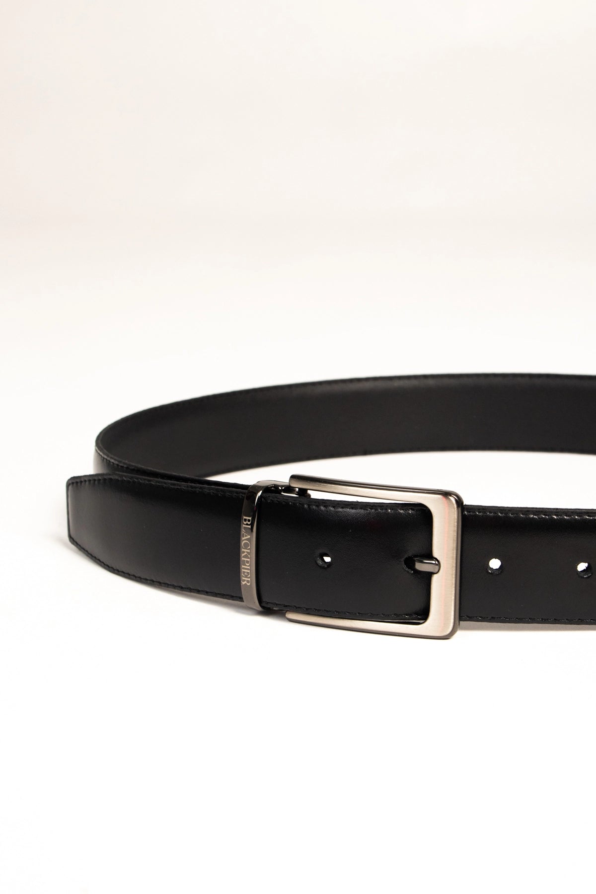 Cinturón Negro de Piel | Black Essential Belt