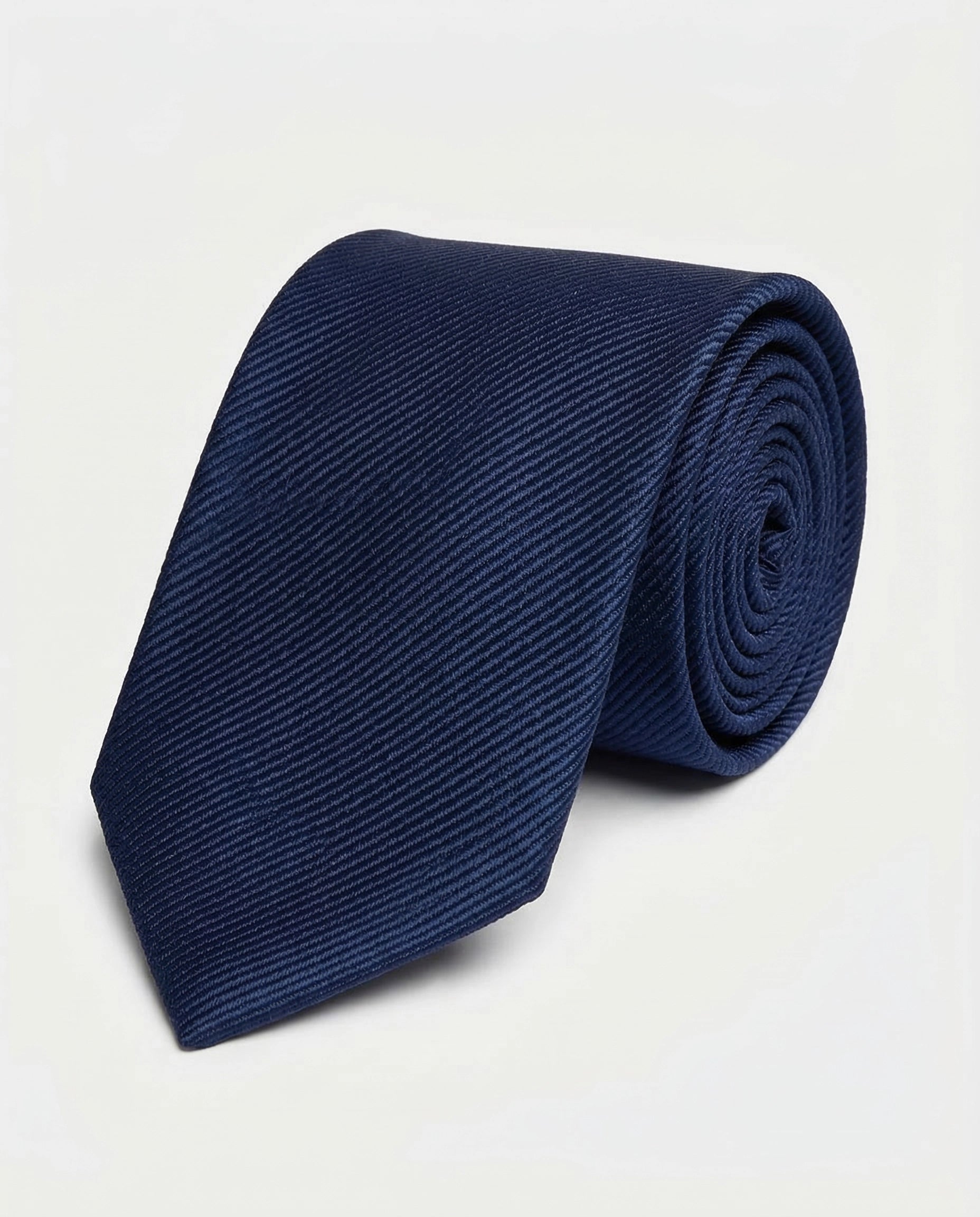 Corbata Azul Marino con Textura Diagonal