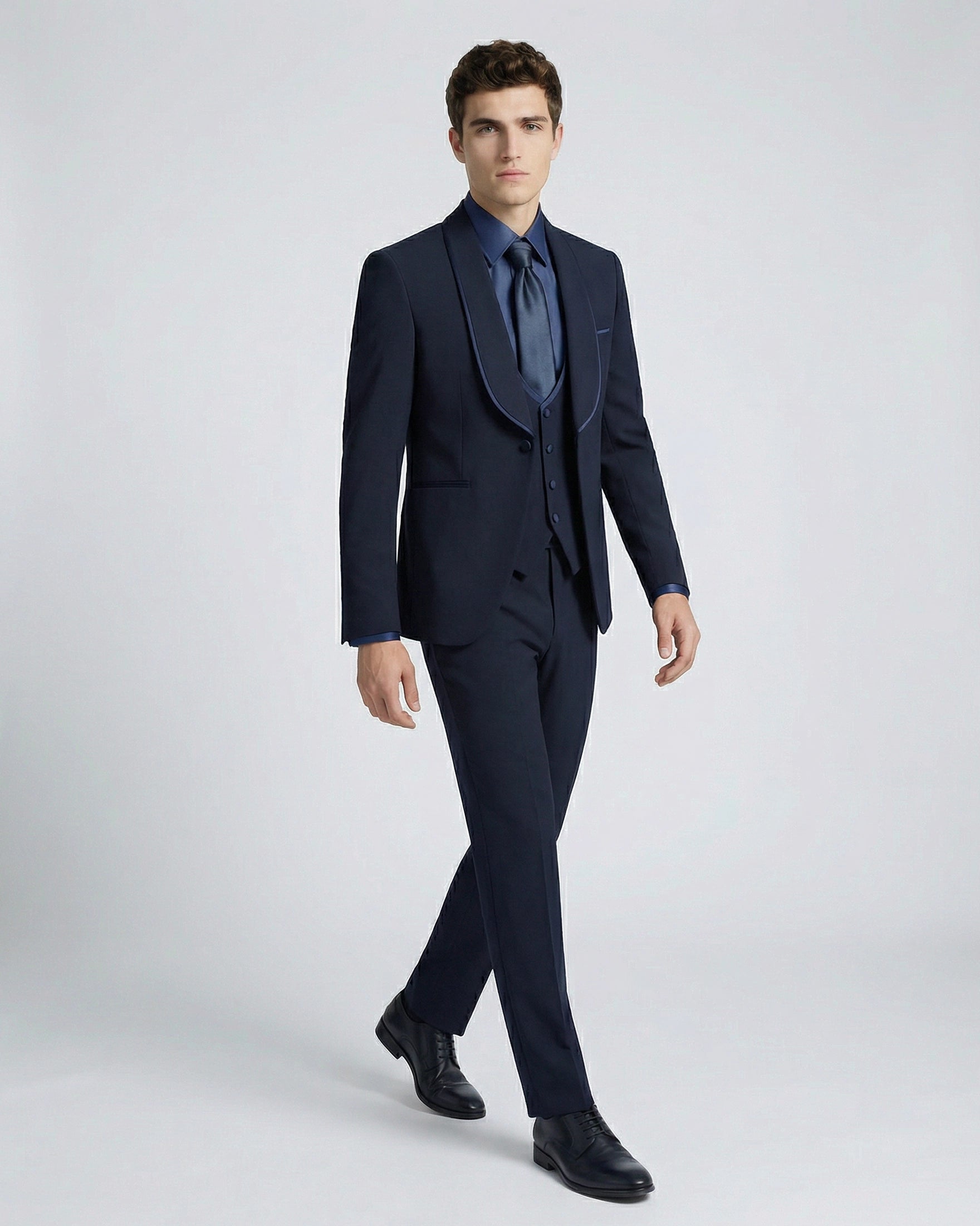 Traje de Novio Azul Noche (Midnight Blue) con Solapa Redonda y Ribete Satinado Fino