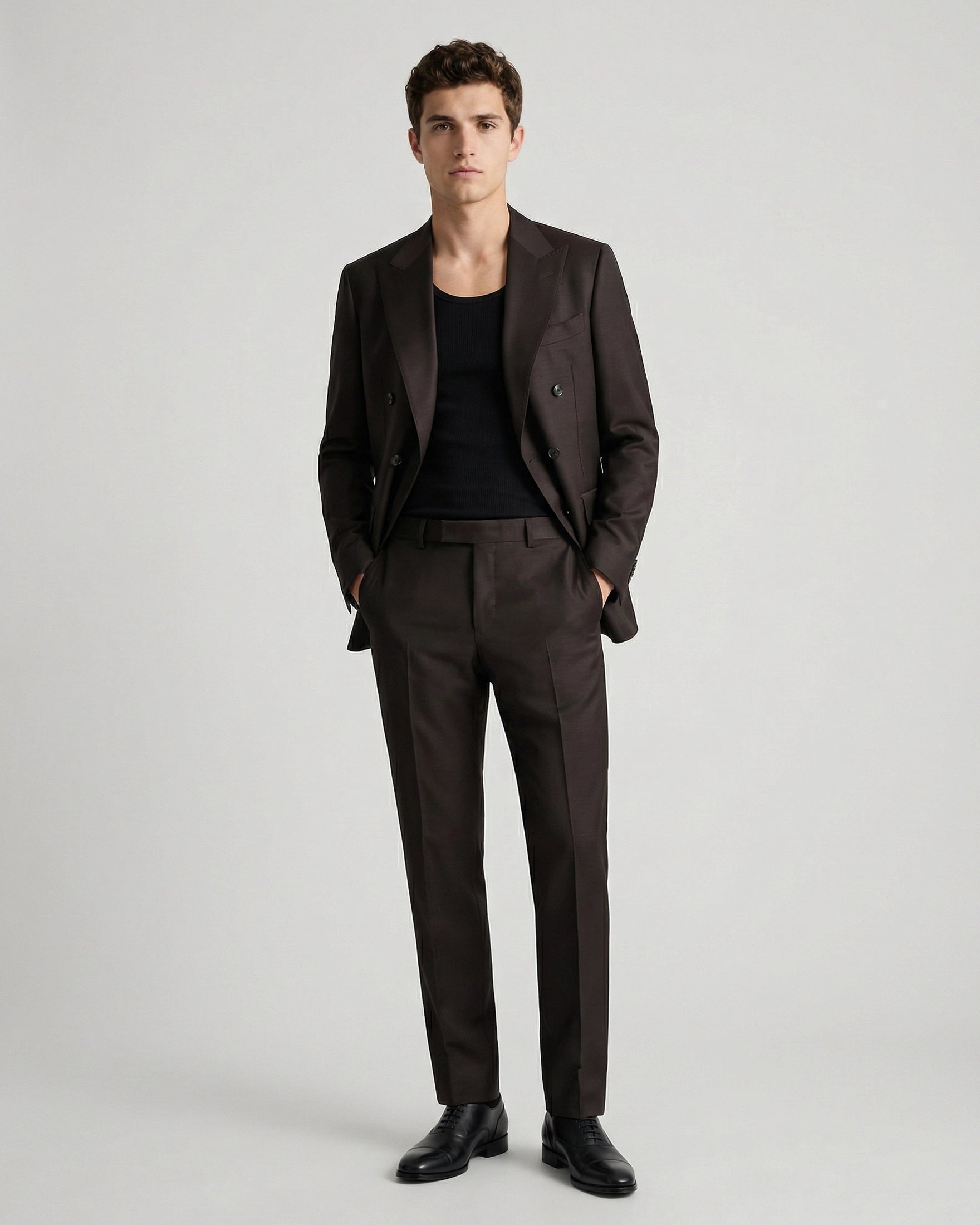 Traje Cruzado en Marrón Café Oscuro: La Nueva Sastrería