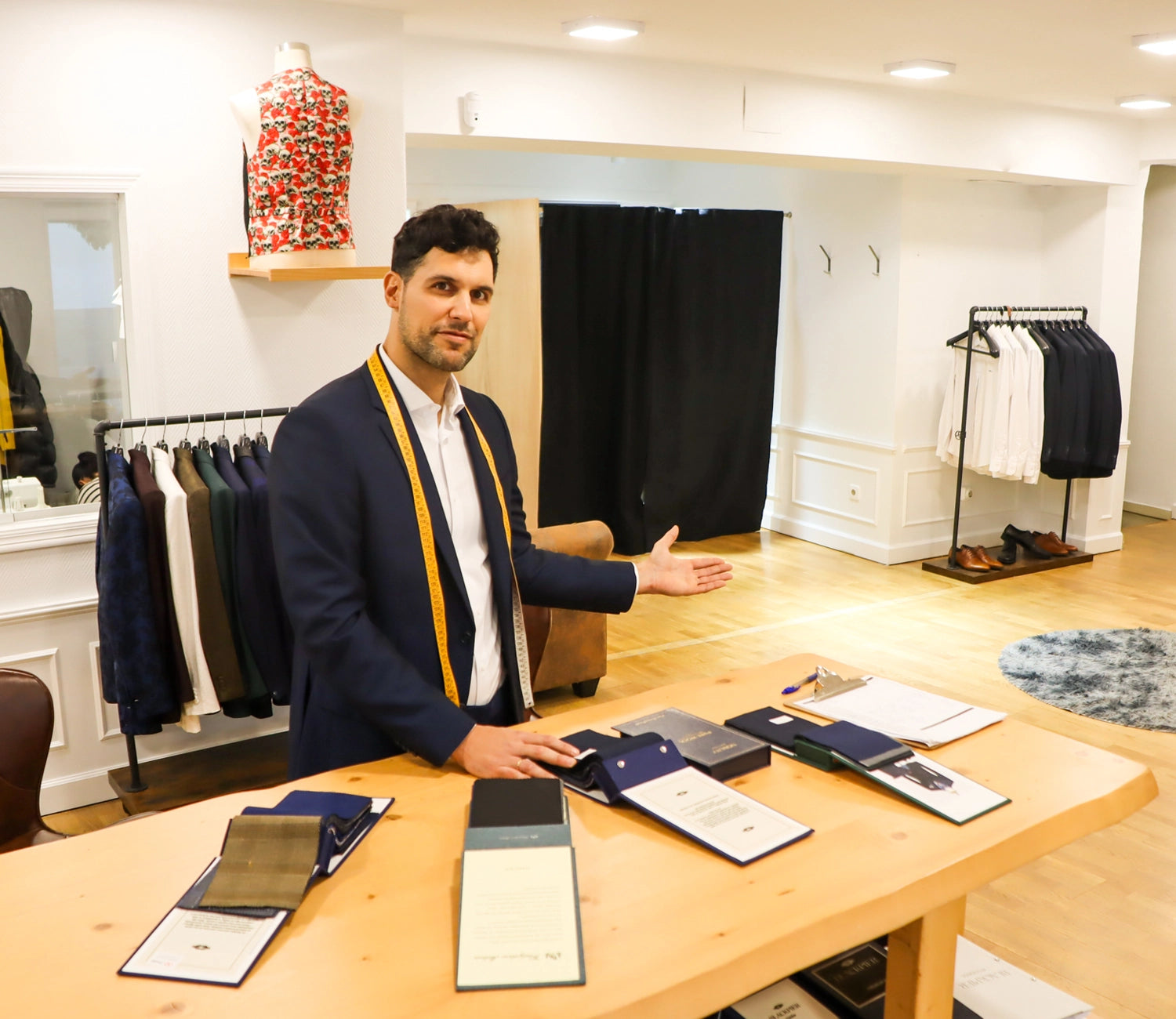 Sastrería de trajes de novio Blackpier en Córdoba centro calle Alfonso XIII